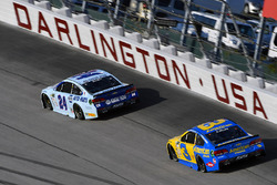 Chase Elliott, Hendrick Motorsports Chevrolet, Austin Dillon, Richard Childress Racing Chevrolet