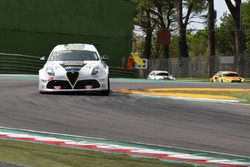 Joakim Darbom, Alfa Romeo Giulietta TCR, V-Action
