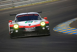 #91 Porsche Team Porsche 911 RSR : Richard Lietz, Frédéric Makowiecki, Patrick Pilet