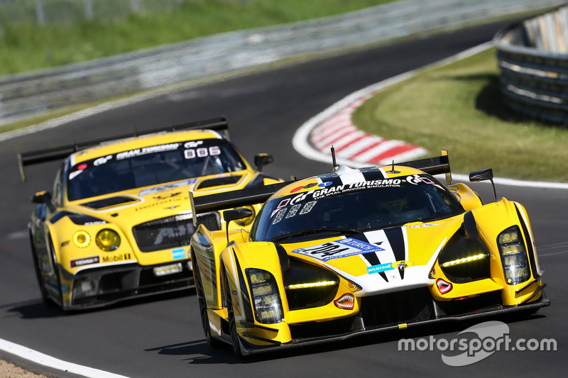 #704 Traum Motorsport, SCG SCG003C
