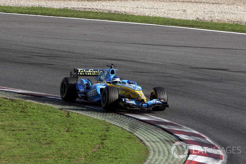 Carlos Sainz im Renault R25