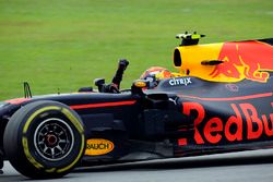Racewinnaar Max Verstappen, Red Bull Racing RB13 viert feest