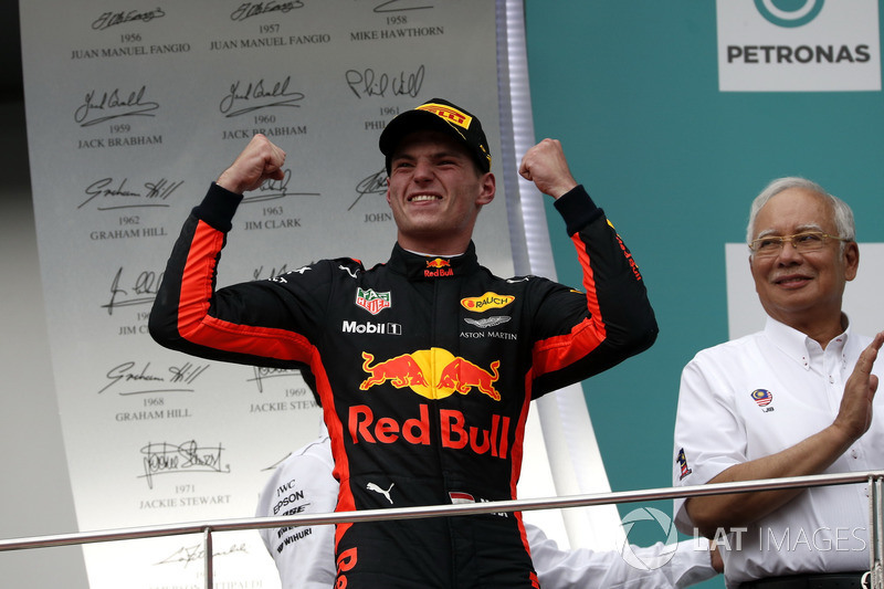 Подиум: победитель Макс Ферстаппен, Red Bull Racing