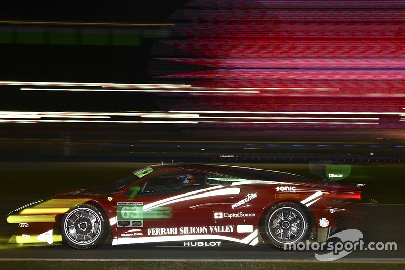 #63 Scuderia Corsa Ferrari 488 GT3: Christina Nielsen, Alessandro Balzan, Sam Bird, Matteo Cressoni