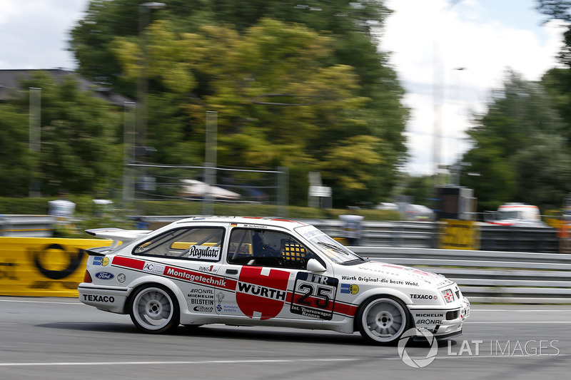 Александер Бургстеллер, Михаэль Шнайдер, Ford Sierra Cosworth RS500