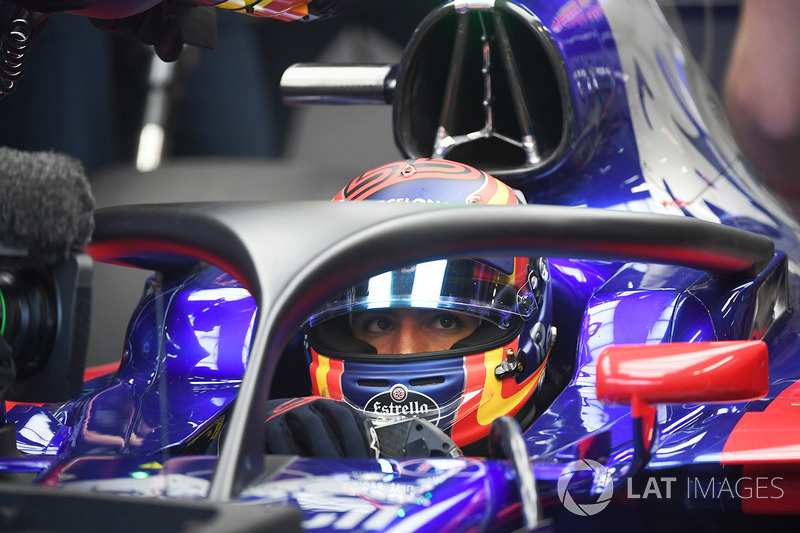 Carlos Sainz Jr., Scuderia Toro Rosso STR12 avec le Halo