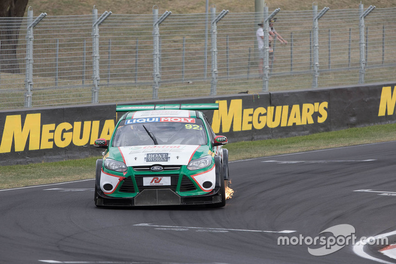 #92 MARC Cars Australia, MARC Focus V8: Michael Benton, Hadrian Morrall, Aaron Seton