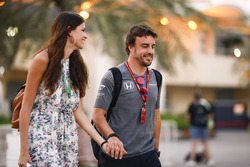 Fernando Alonso, McLaren with girlfriend Linda Morselli