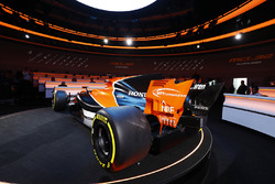 The McLaren MCL32