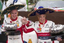 Podium : les vainqueurs Kris Meeke, Paul Nagle, Citroën World Rally Team