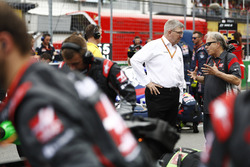 Ross Brawn, Managing Director of Motorsports, FOM, Gene Haas, Team Owner, Haas F1 Team