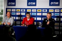 Руководитель команды Mercedes-AMG HWA Ульрих Фриц, глава DTM Audi Sport Дитер Гасс, директор BMW Mot