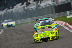 Romain Dumas, Kevin Estre, Mathieu Jaminet, Manthey Racing, Porsche 911 GT3 R
