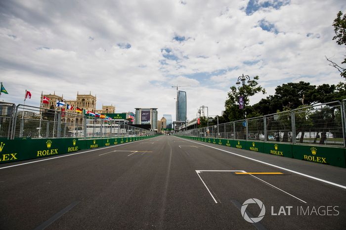 2.1 km es la longitud de la recta principal en Bakú. Esta es la más larga en el calendario de la Fórmula 1