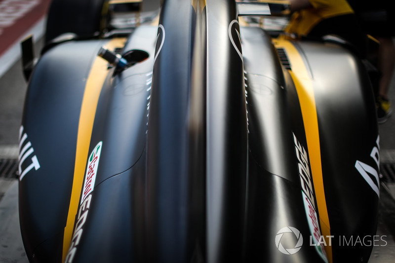 Renault Sport F1 Team RS17, carrozzeria