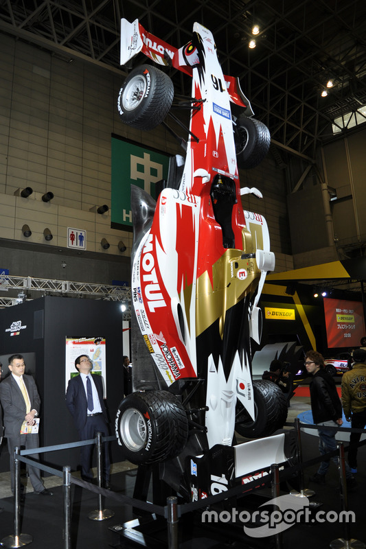 TEAM 無限 SF14