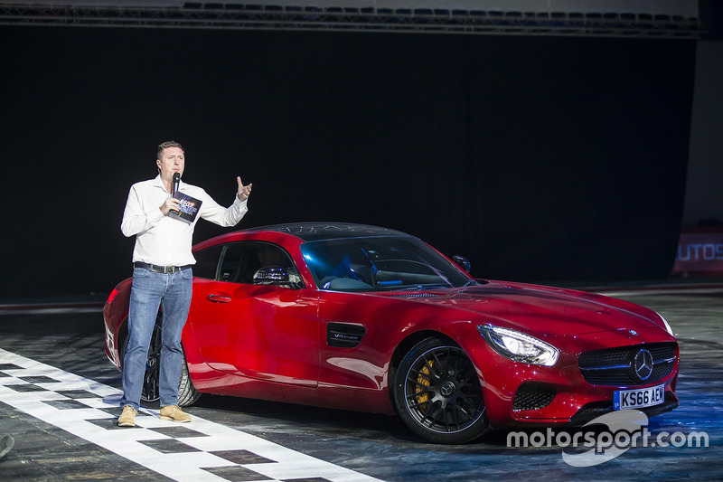 David Croft en een Mercedes AMG GT in de Live Action Arena