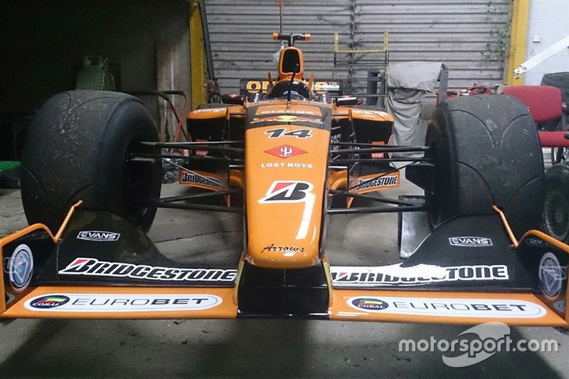 Arrows A21 chassis 06