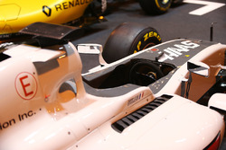 Un ancien volant sur une Haas