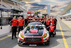 Team photo #1 Hofor-Racing Mercedes AMG GT3: Michael Kroll, Chantal Kroll, Roland Eggimann, Kenneth 