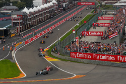 Lewis Hamilton, Mercedes-Benz F1 W08 leads at the start of the race