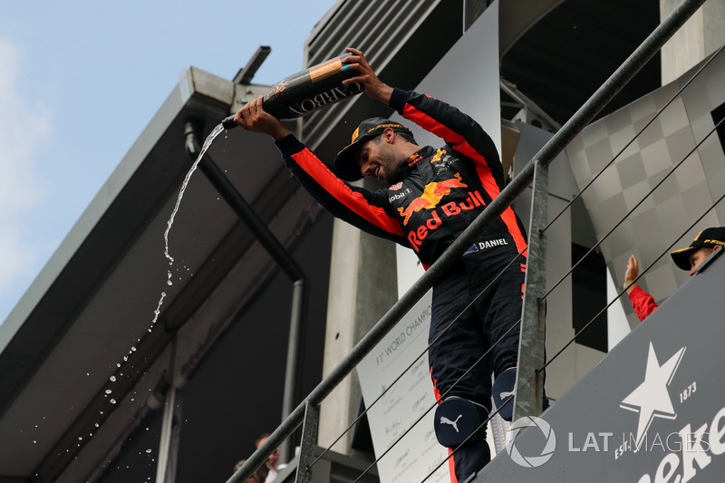 Daniel Ricciardo, Red Bull Racing celebrates on the podium, the champagne