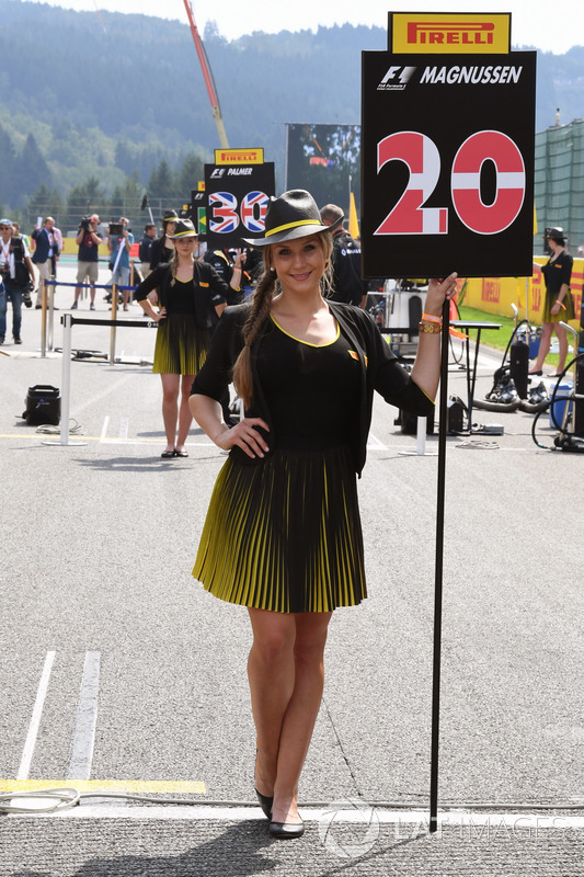 Grid girl