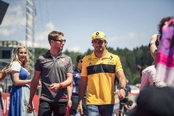Romain Grosjean, Haas F1 and Carlos Sainz Jr., Renault Sport F1 Team on the drivers parade