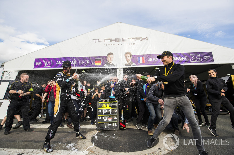 Jean-Eric Vergne, Techeetah. celebrates his win with his team