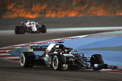 Lewis Hamilton, Mercedes-AMG F1 W09 EQ Power+