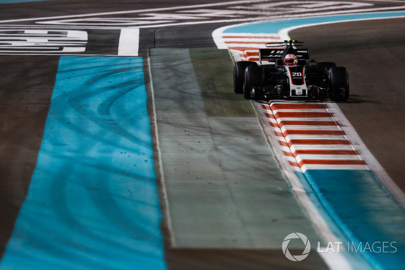 14. Kevin Magnussen, Haas F1 Team VF-17