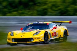 #4 Corvette Racing Chevrolet Corvette C7.R, GTLM: Oliver Gavin, Tommy Milner