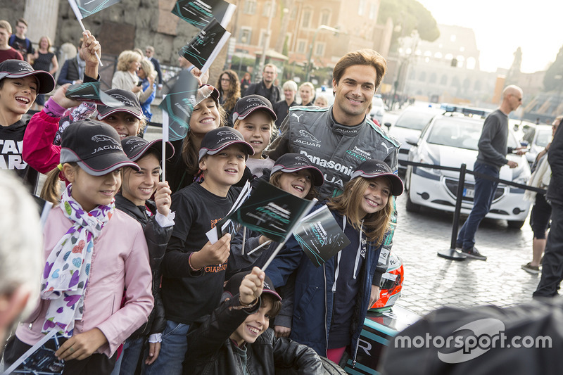 Nelson Piquet Jr., Panasonic Jaguar Racing