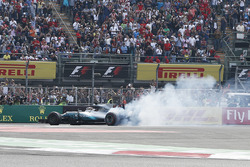 2017 World Champion Lewis Hamilton, Mercedes AMG F1