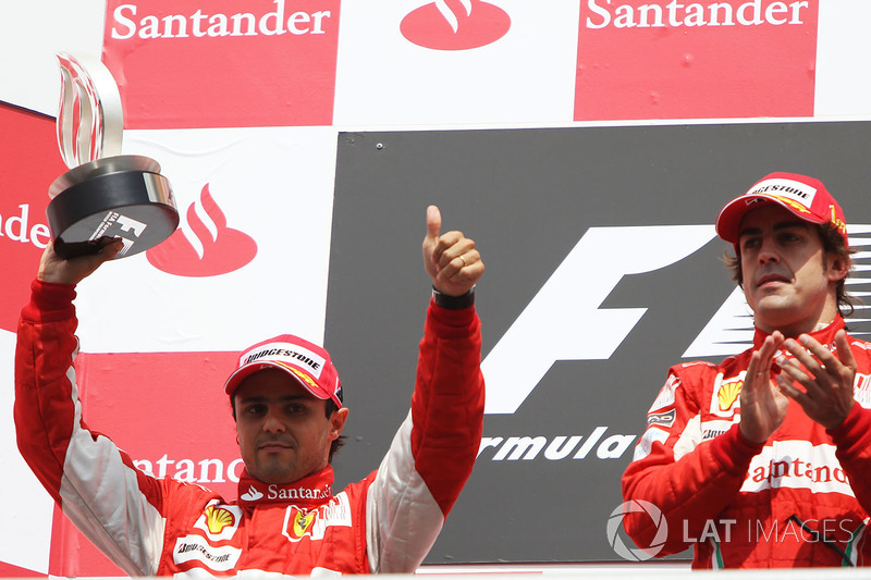 Podium : le vainqueur Fernando Alonso, Ferrari, le second Felipe Massa