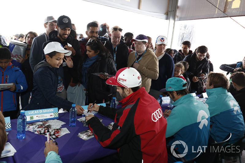 Daniel Abt, Audi Sport ABT Schaeffler, signs autographs for fans