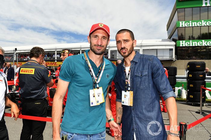 Los futbolistas defensas italianos Giorgio Chiellini y Leonardo Bonucci