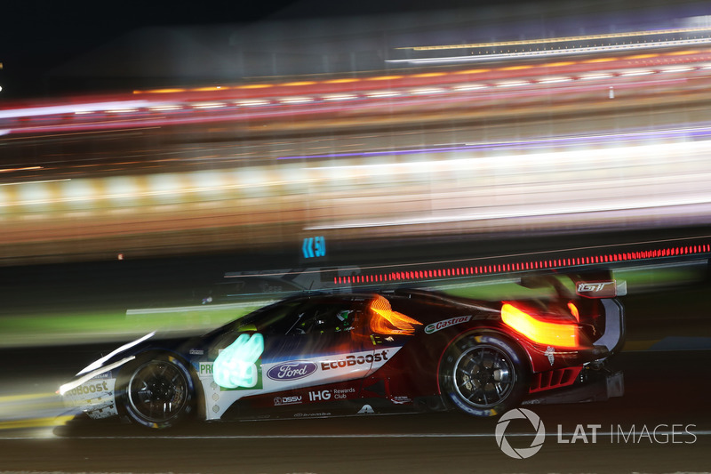 #69 Ford Chip Ganassi Racing Ford GT: Ryan Briscoe, Richard Westbrook, Scott Dixon