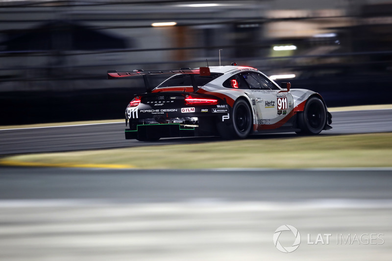 #911 Porsche Team North America Porsche 911 RSR: Patrick Pilet, Nick Tandy, Frederic Makowiecki