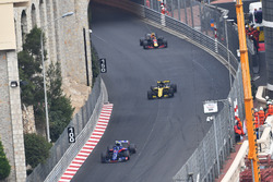 Pierre Gasly, Scuderia Toro Rosso STR13 voor Nico Hulkenberg, Renault Sport F1 Team R.S. 18