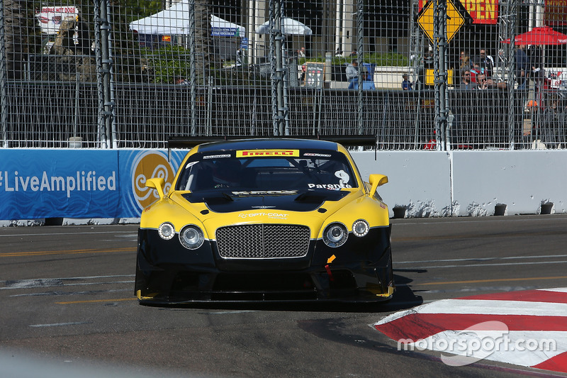 #9 K-PAX Racing Bentley Continental GT3: Alvaro Parente