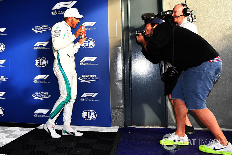 Володар поулу Льюіс Хемілтон, Mercedes-AMG F1