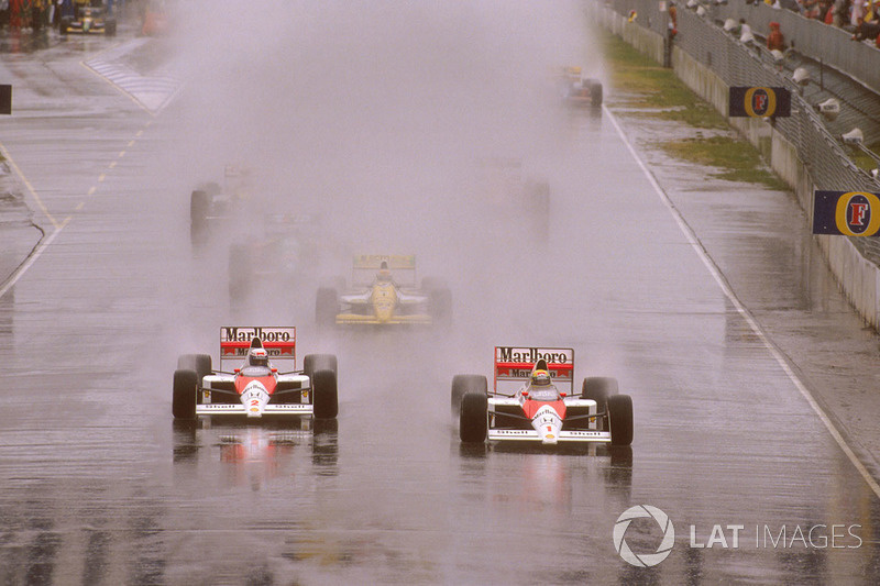 Ayrton Senna, McLaren MP4/5 Honda and Alain Prost, McLaren MP4/5 Honda, Pierluigi Martini, Minardi M