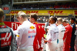 Макс Ферстаппен, Red Bull Racing, Себастьян Феттель, Ferrari, Льюис Хэмилтон и Валттери Боттас, Mercedes AMG F1