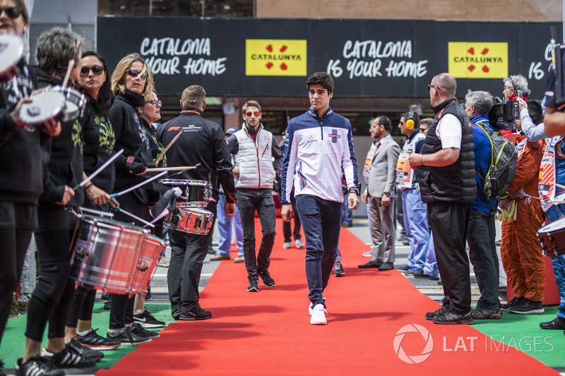 Lance Stroll, Williams en el desfile de pilotos