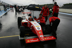 Gianluca Petecof, Prema Theodore Racing, in griglia di partenza