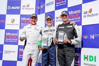 Podio Gara 1 Michelin Cup