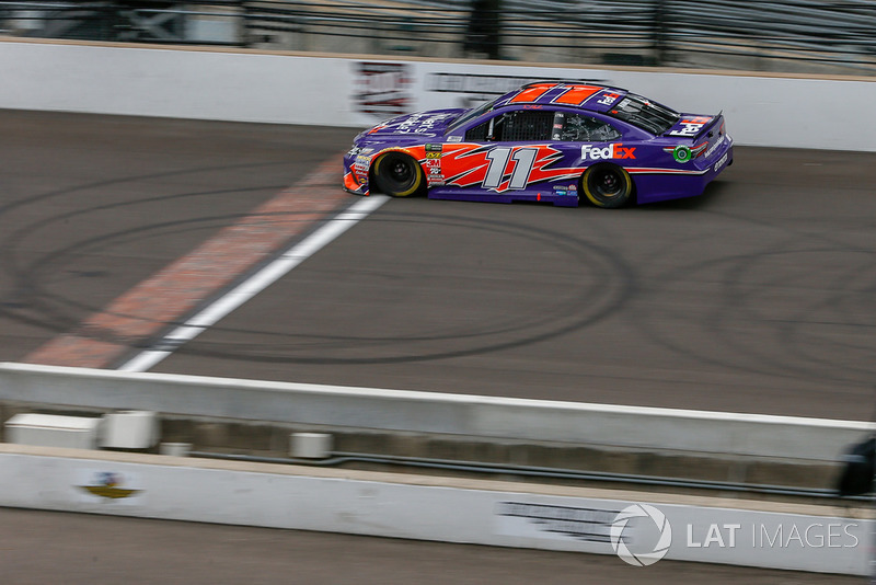 Denny Hamlin, Joe Gibbs Racing, Toyota Camry FedEx Possibilities