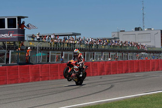 Kevin Manfredi, Team Rosso e Nero