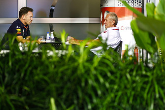 Christian Horner, Team Principal, Red Bull Racing, with Helmut Markko, Consultant, Red Bull Racing